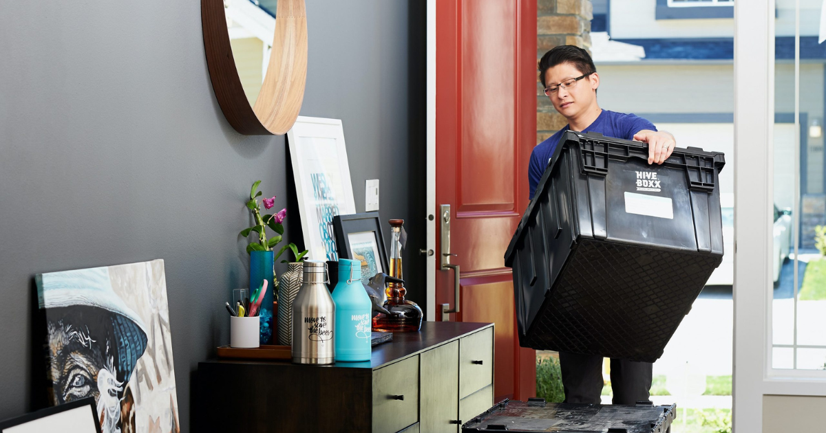 Professional cleaning team prepping Los Angeles move-in apartment